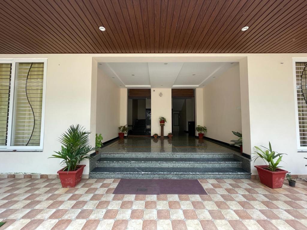 Aikya Kadri #Your Home Away From Home# Non Smoke# Vegetarians Preferred# Strictly For Families Mangalore Exterior photo